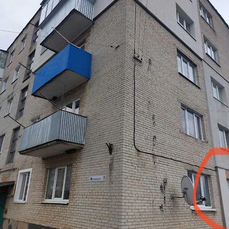 Подобова Оренда Двокімнатної Квартири Старичі Exteriör bild